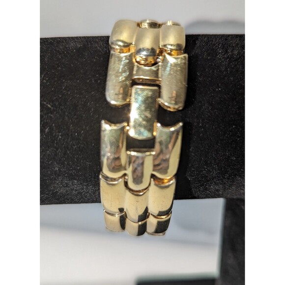 Napier Gold Tone Link Bracelet - Picture 4 of 7